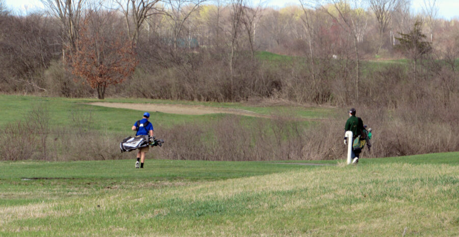 High school golf teams playing at Hartford Greens Country Club